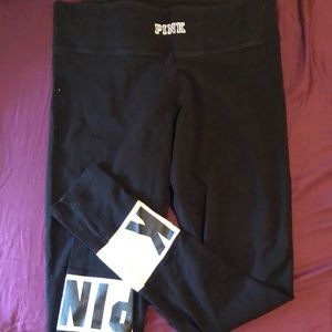I’m selling my VS leggings!!